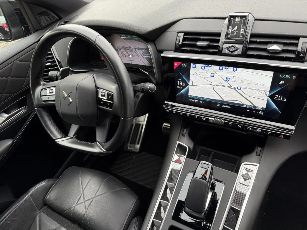 E-Tense Rivoli Aut. SOH 91% | PHEV 225pk | Leer | Navi & CarPlay | Camera
