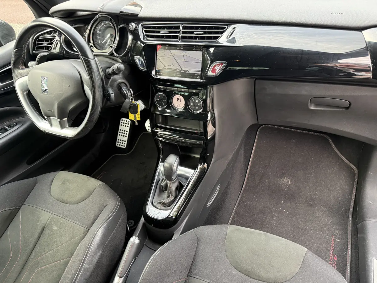 1.2T 110pk PT Performance Line Aut6, Clima | Navi & CarPlay | Camera