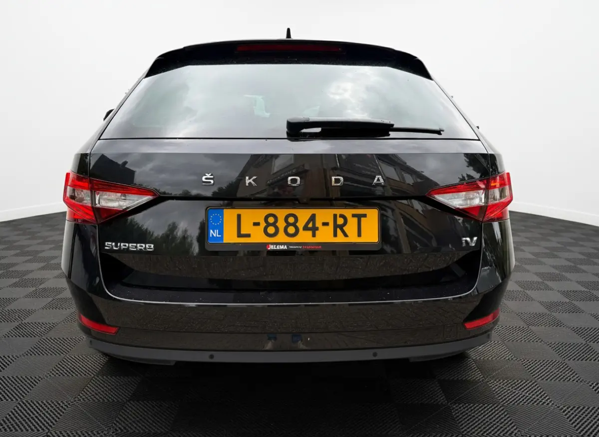 iV PHEV Upgrade Bus. Edition+ SOH 95% | Sport pack | Camera | Canton