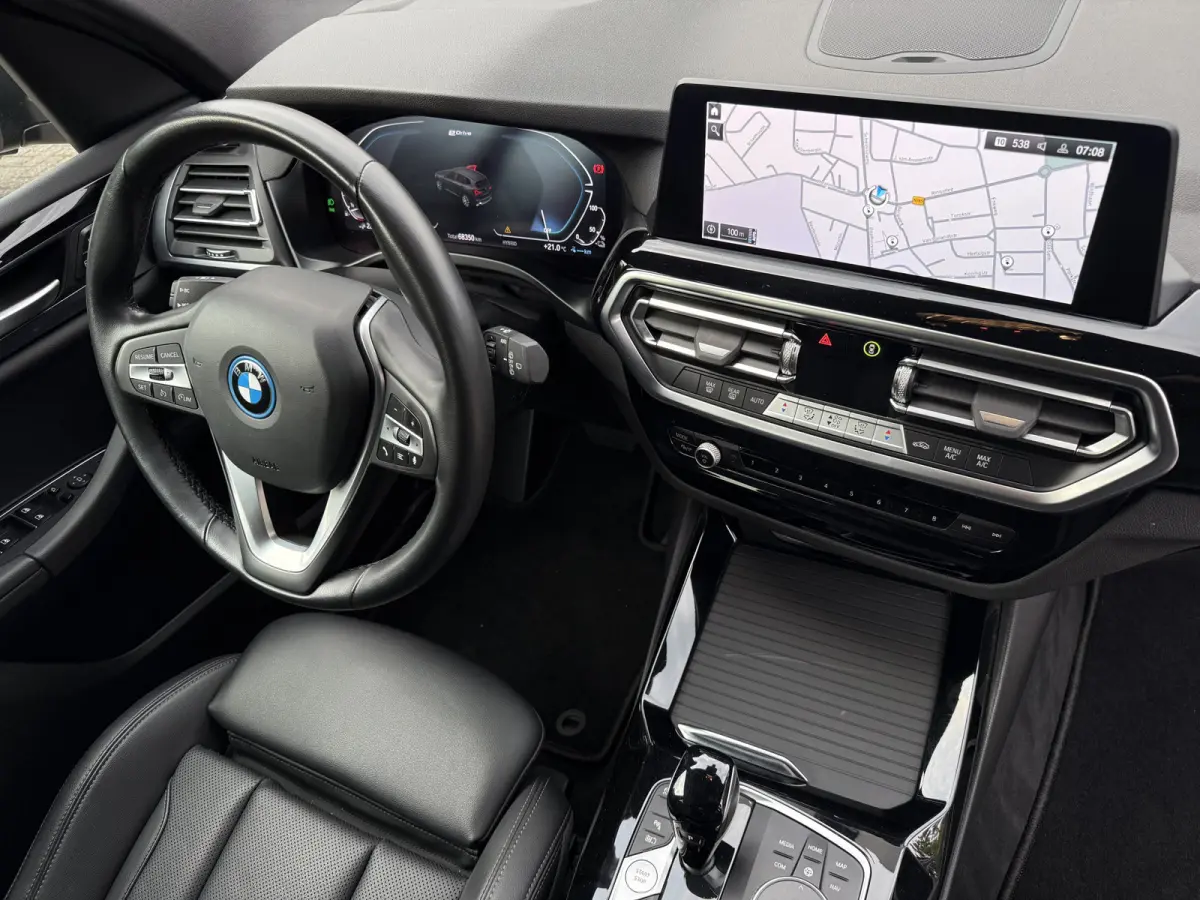 xDrive30e B.E.+ SOH 96% | Camera | Sport-pack | Navi & CarPlay