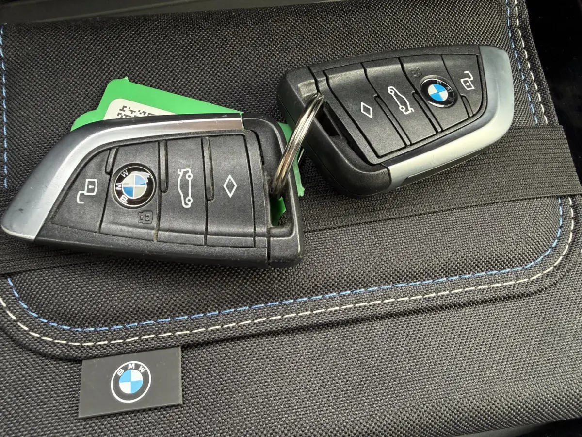 xDrive30e B.E.+ SOH 96% | Camera | Sport-pack | Navi & CarPlay