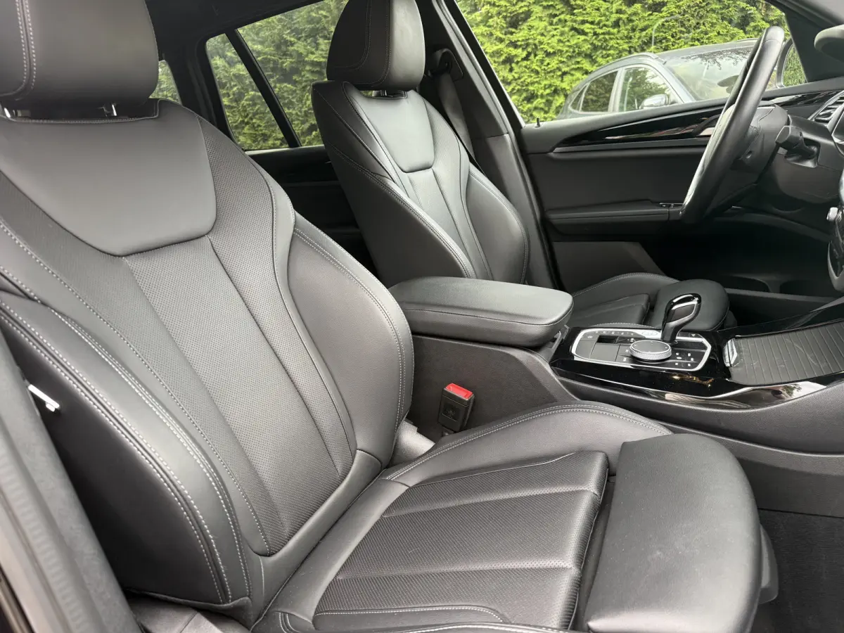 xDrive30e B.E.+ SOH 96% | Camera | Sport-pack | Navi & CarPlay