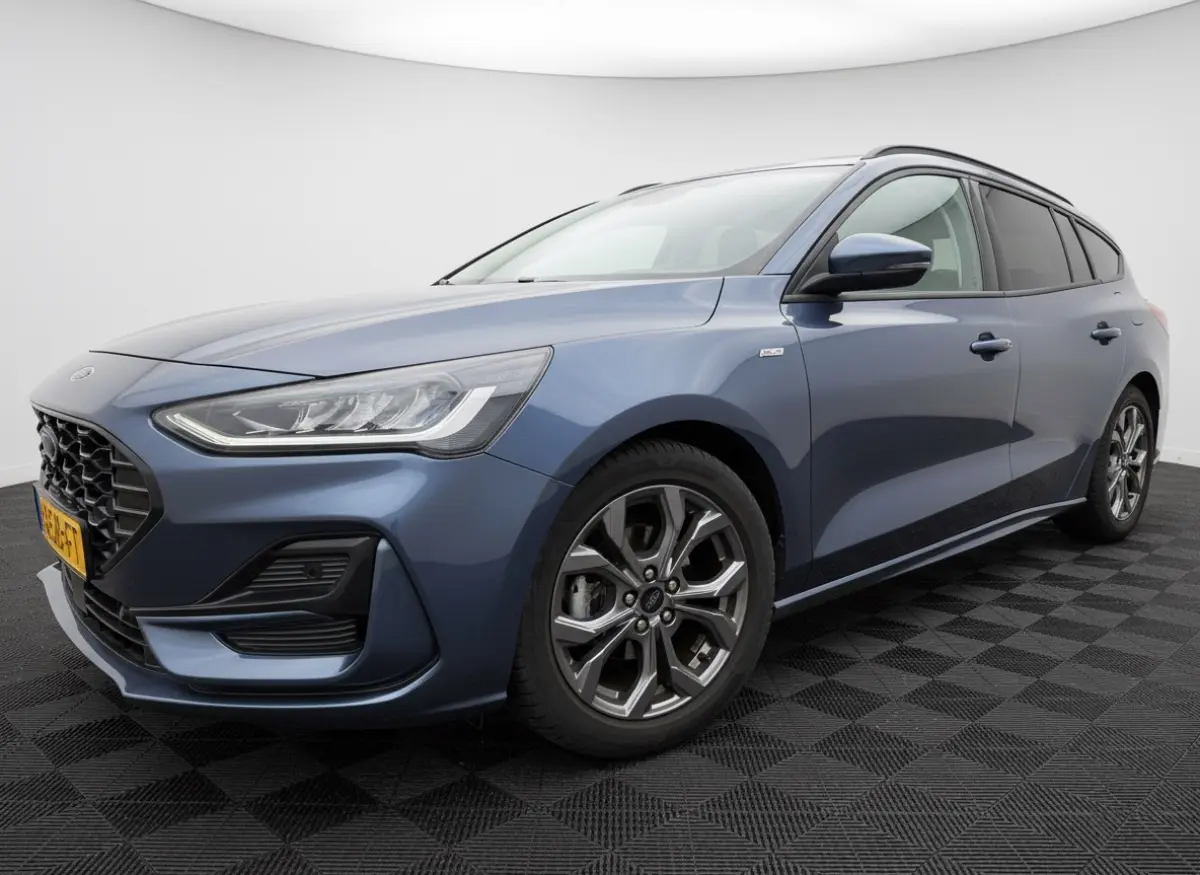 125pk EB Hybrid ST Line, Clima | Navi & CarPlay | Pdc