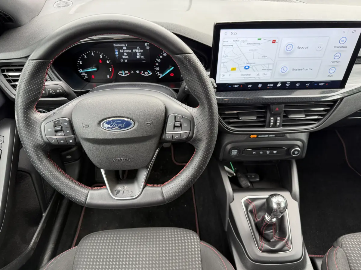 125pk EB Hybrid ST Line, Clima | Navi & CarPlay | Pdc