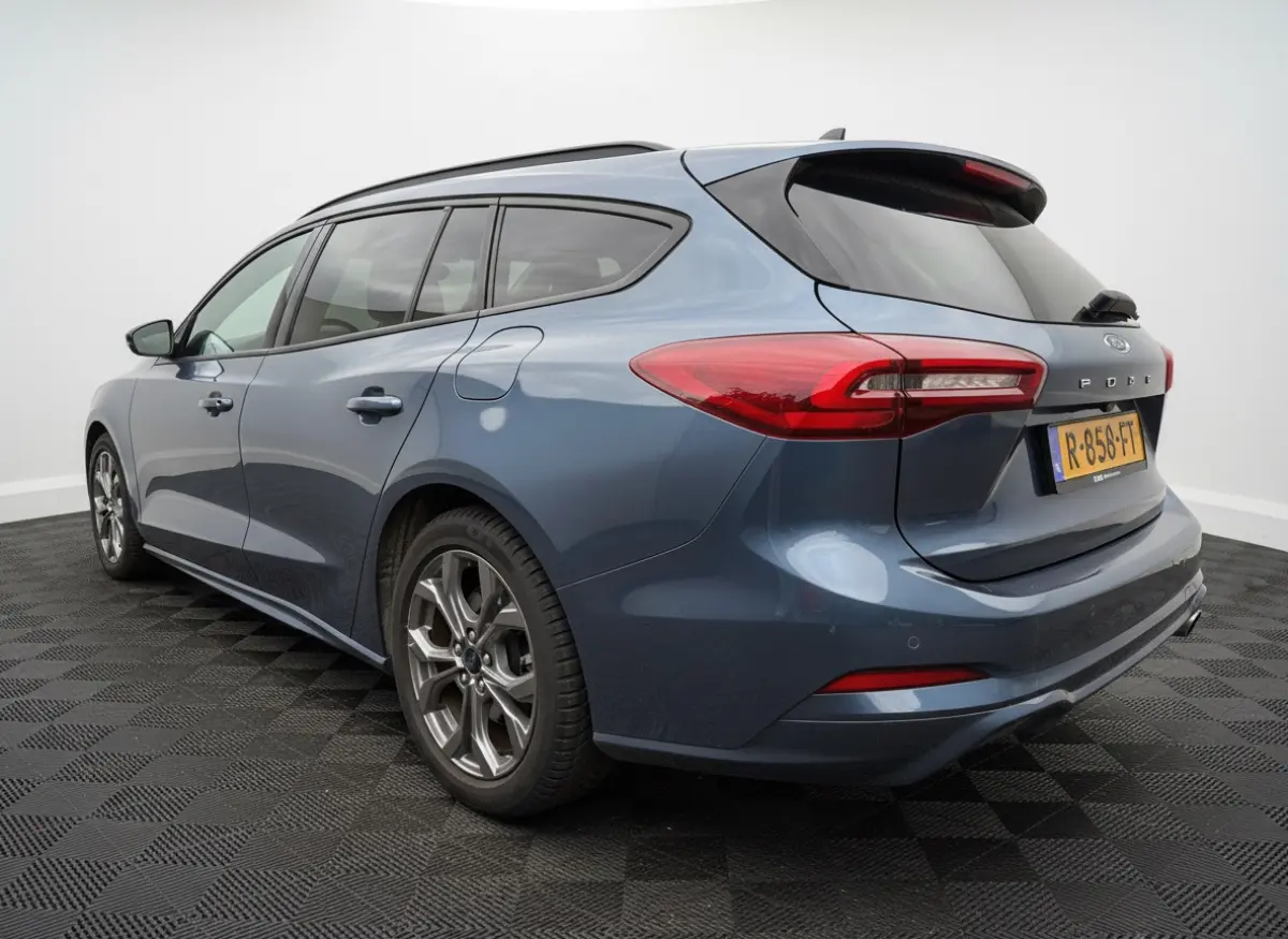 125pk EB Hybrid ST Line, Clima | Navi & CarPlay | Pdc