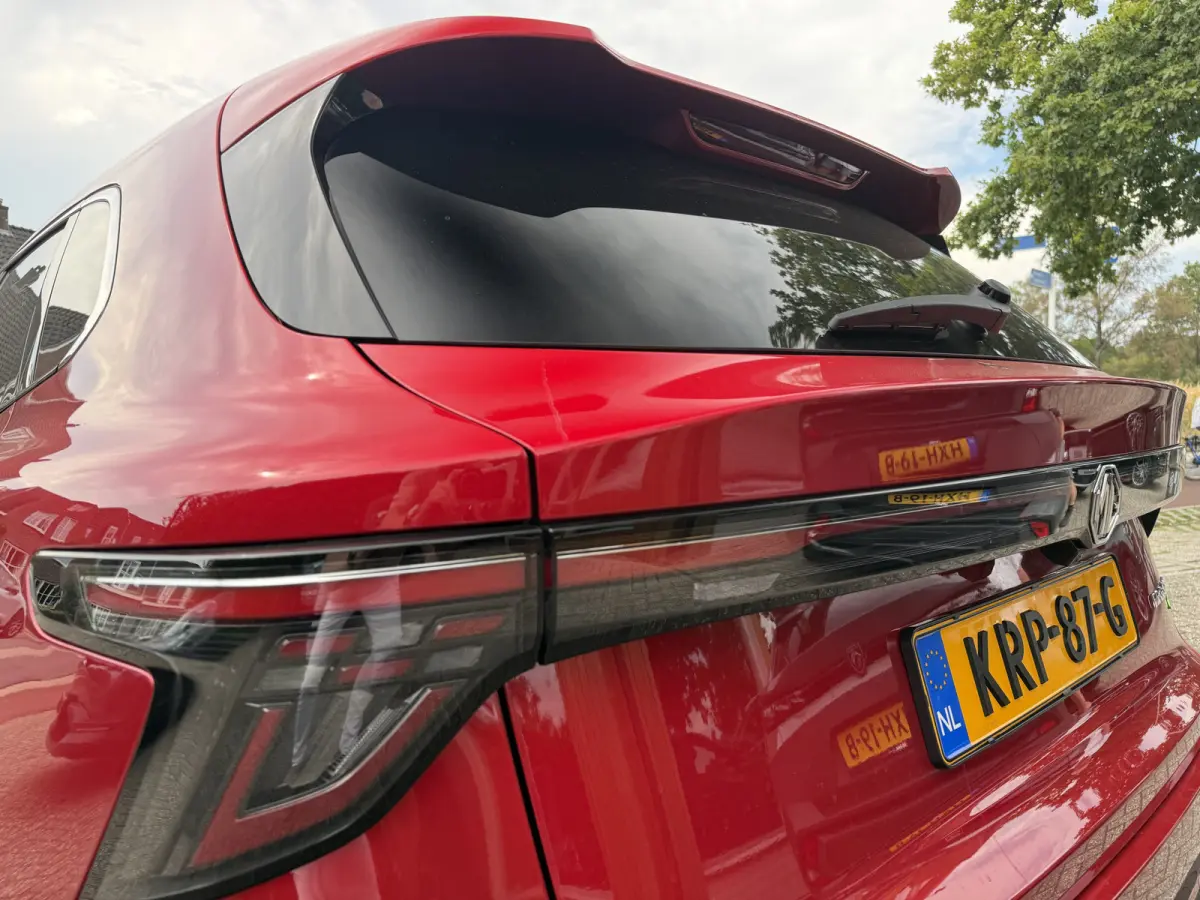 S5 EV Luxury 64 kWh, 360 camera | ACC | 3500,- VOORDEEL | Long range