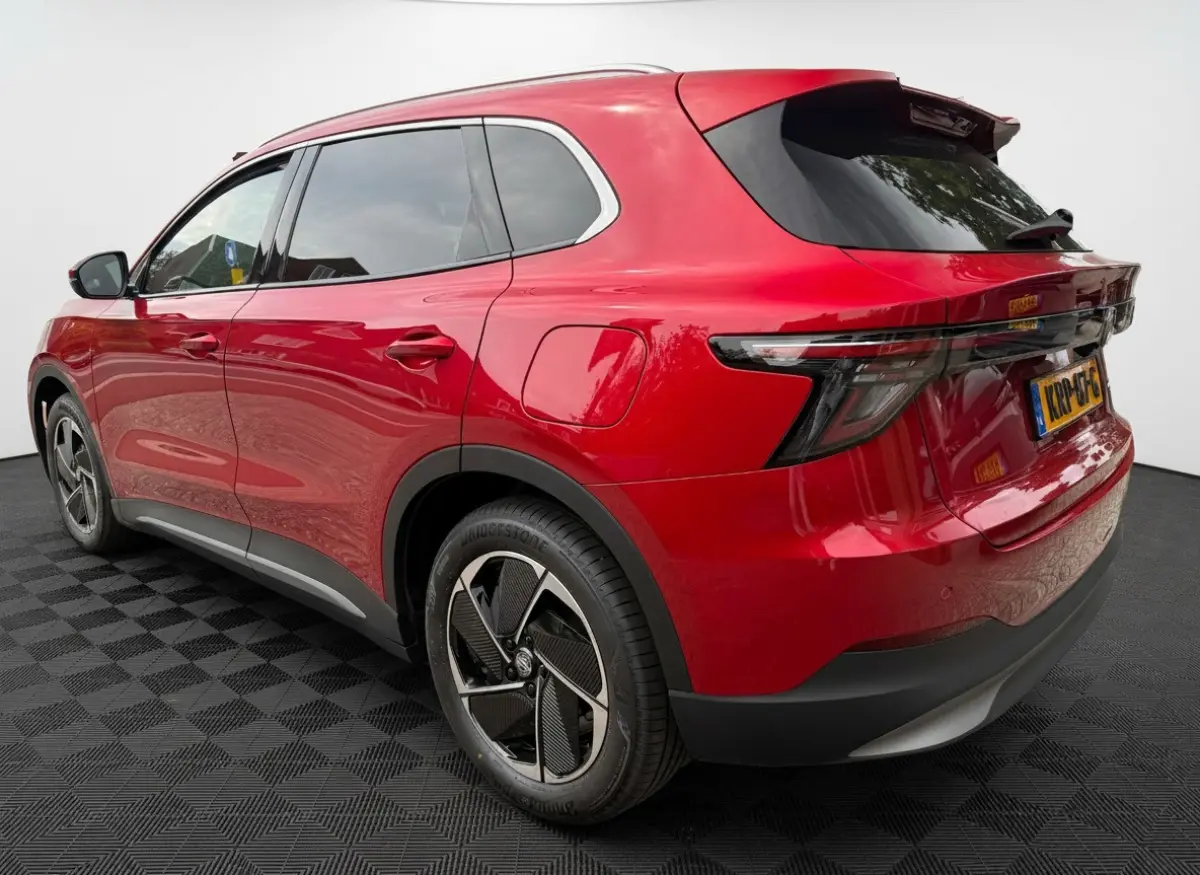 S5 EV Luxury 64 kWh, 360 camera | ACC | 3500,- VOORDEEL | Long range