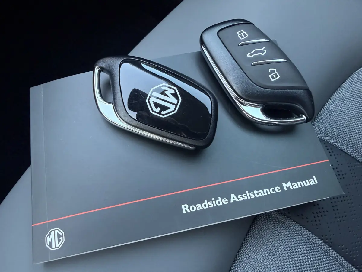 Luxury 64 kWh aut., Nieuw en Rijklaar! incl. Fabrieksgarantie
