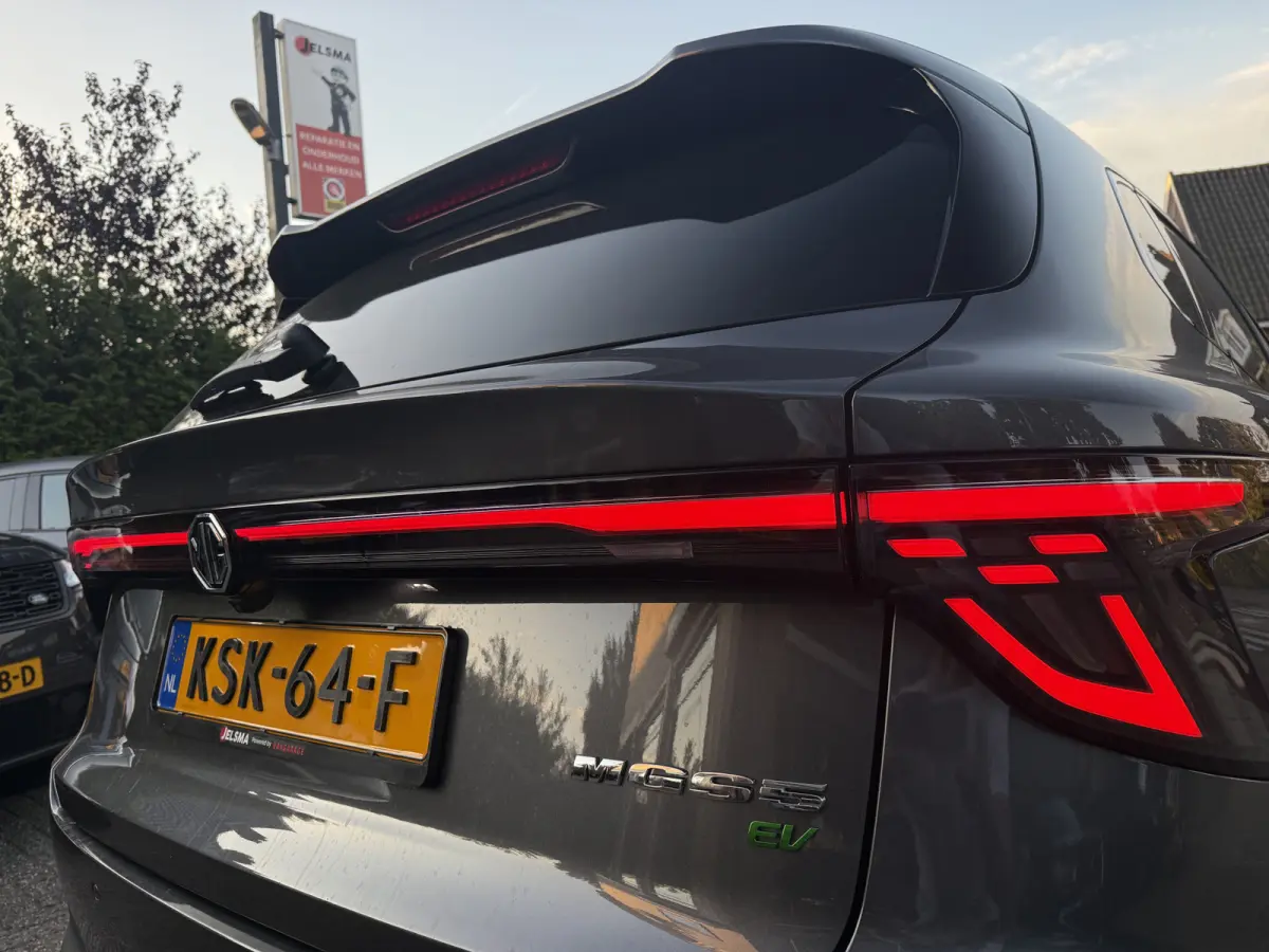 Luxury 64 kWh aut., Nieuw en Rijklaar! incl. Fabrieksgarantie