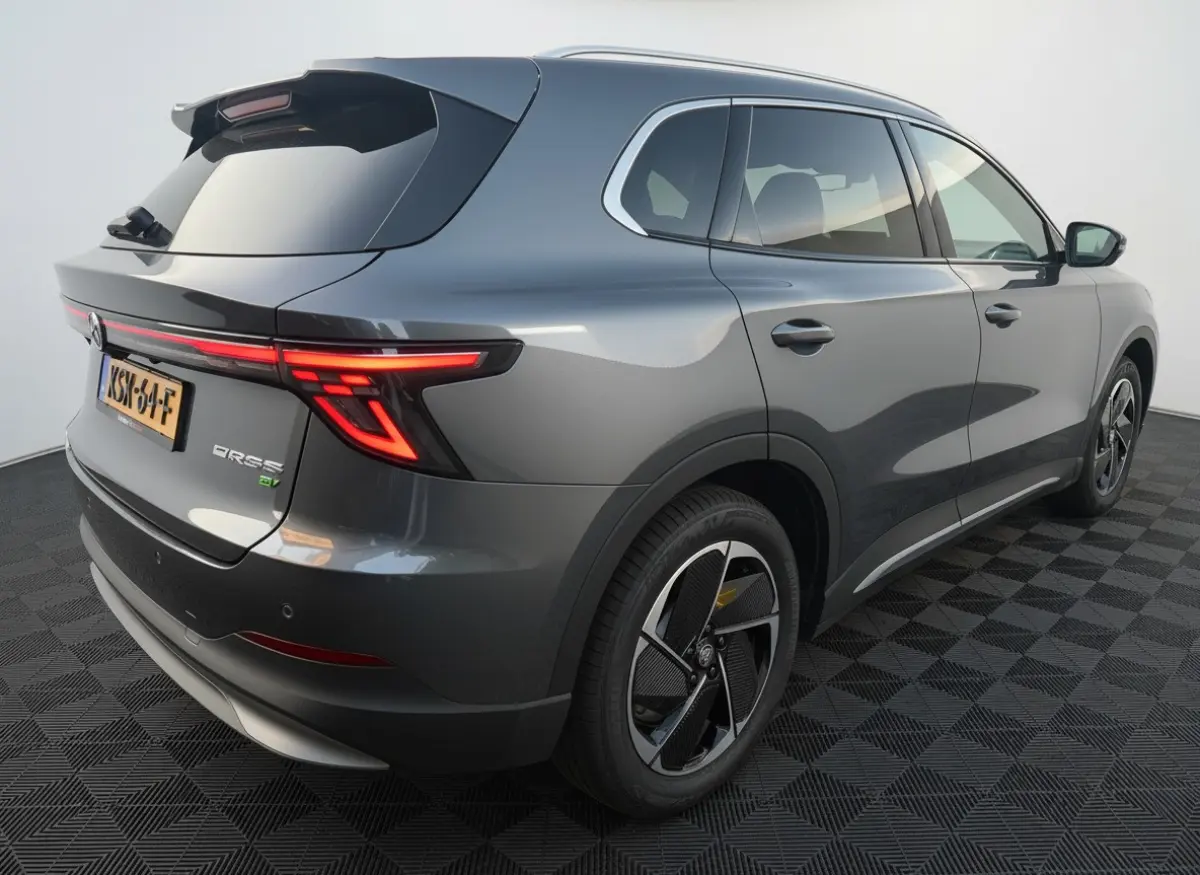 Luxury 64 kWh aut., Nieuw en Rijklaar! incl. Fabrieksgarantie