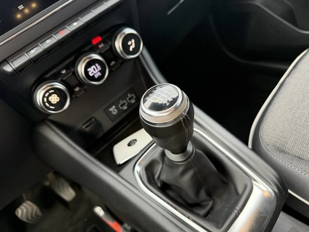 1.0 TCe 90 Intens, Camera | Navi & CarPlay