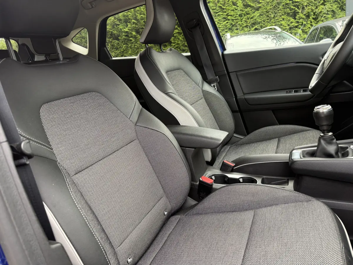 1.0 TCe 90 Intens, Camera | Navi & CarPlay