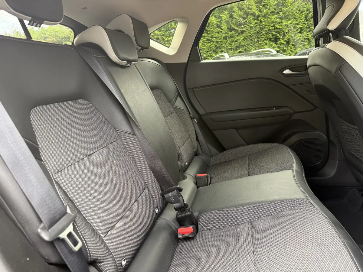 1.0 TCe 90 Intens, Camera | Navi & CarPlay