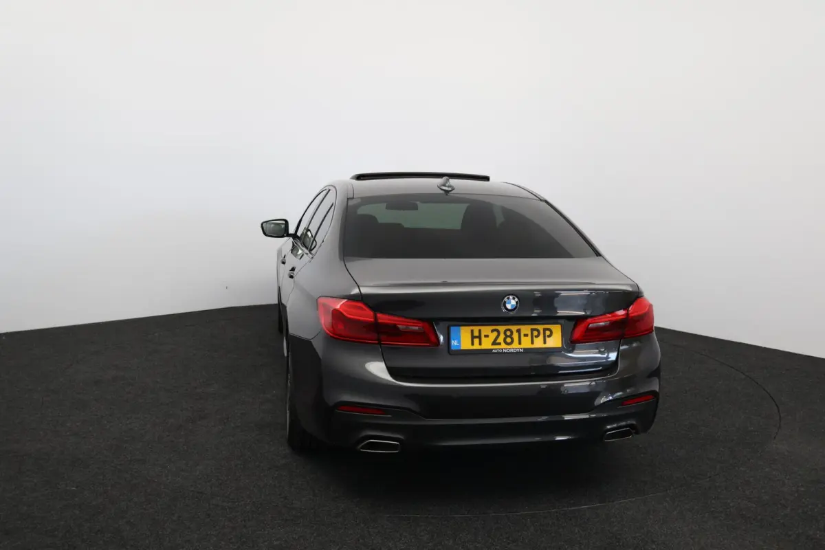 520i High Executive Edition