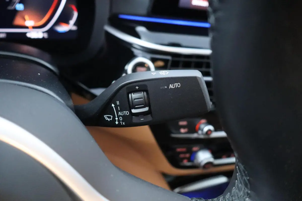 520i High Executive Edition