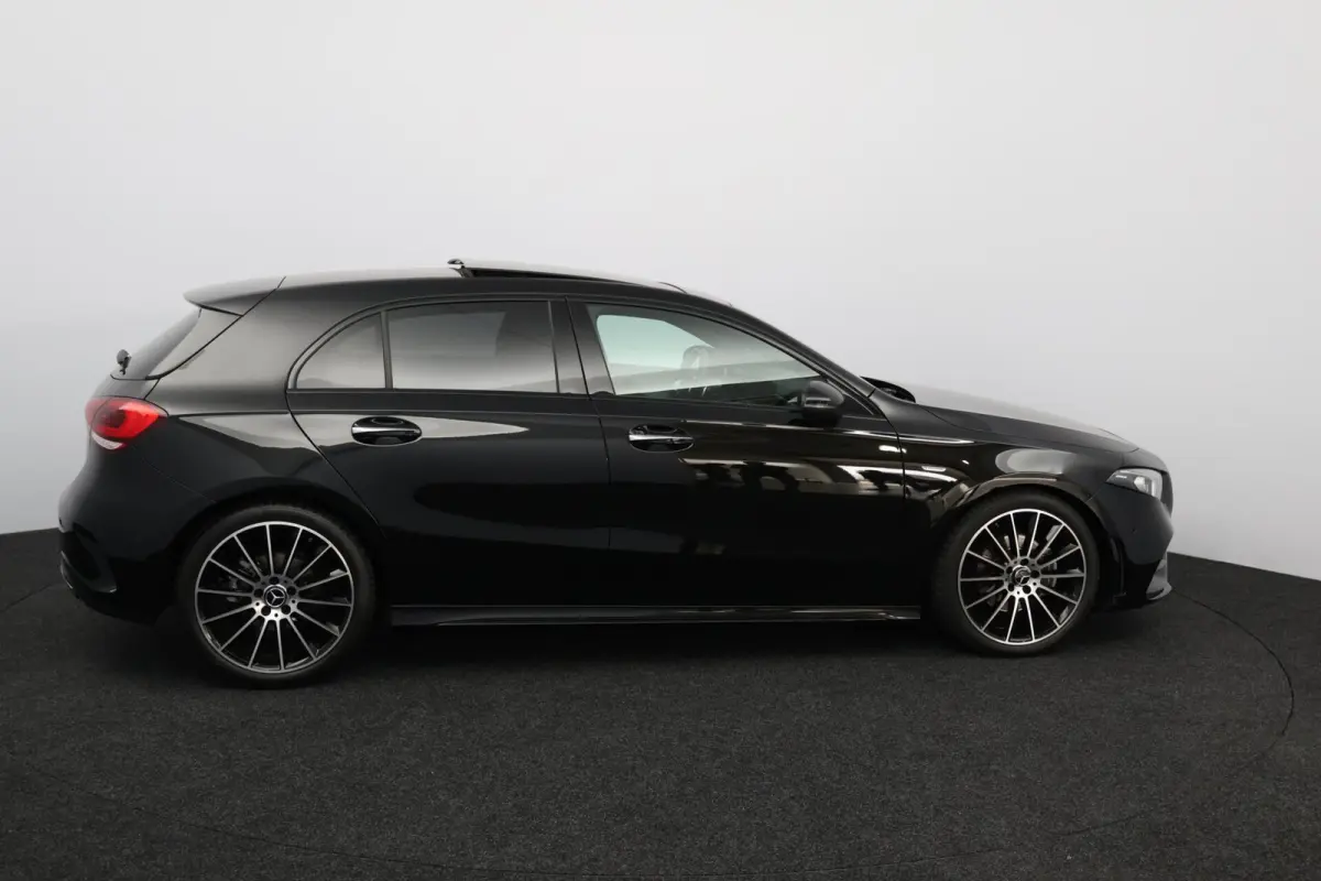 180 AMG Line Night Edition