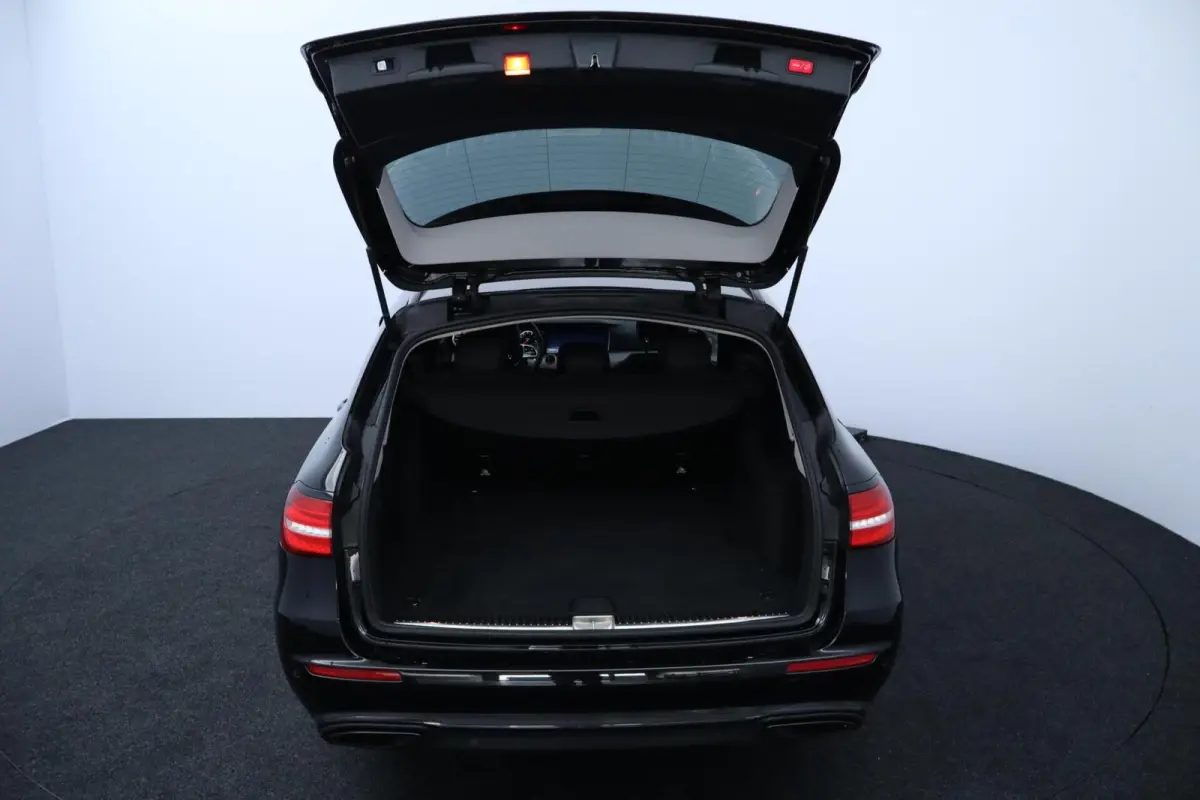 200 Business Solution AMG