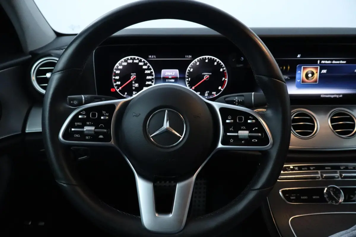 200 Business Solution AMG