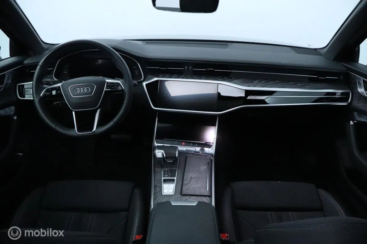 50 TFSI e quattro Advanced edition