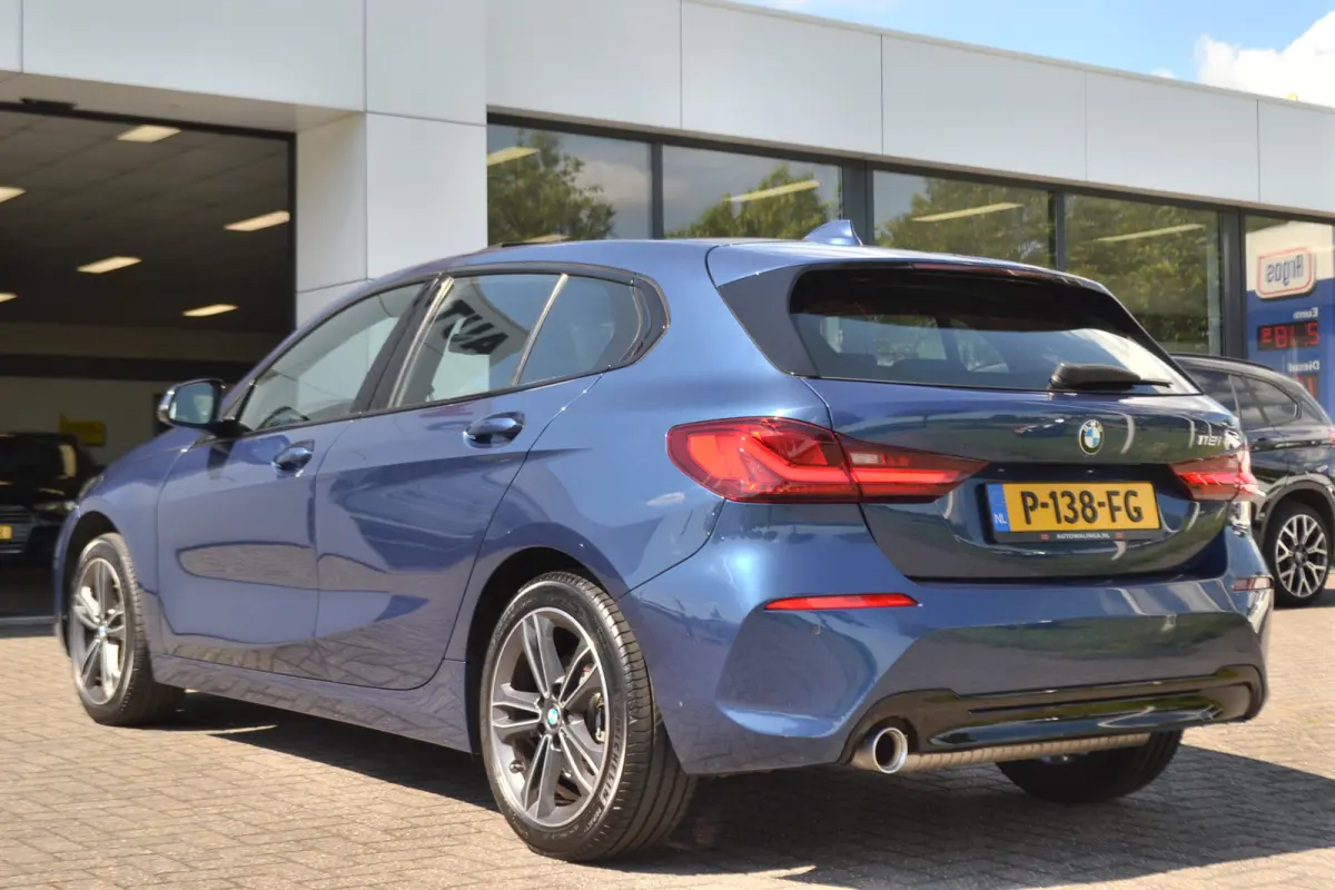 118i Automaat | Sportline Business Edition | Carplay | Panoramadak | Dealeronderhouden.