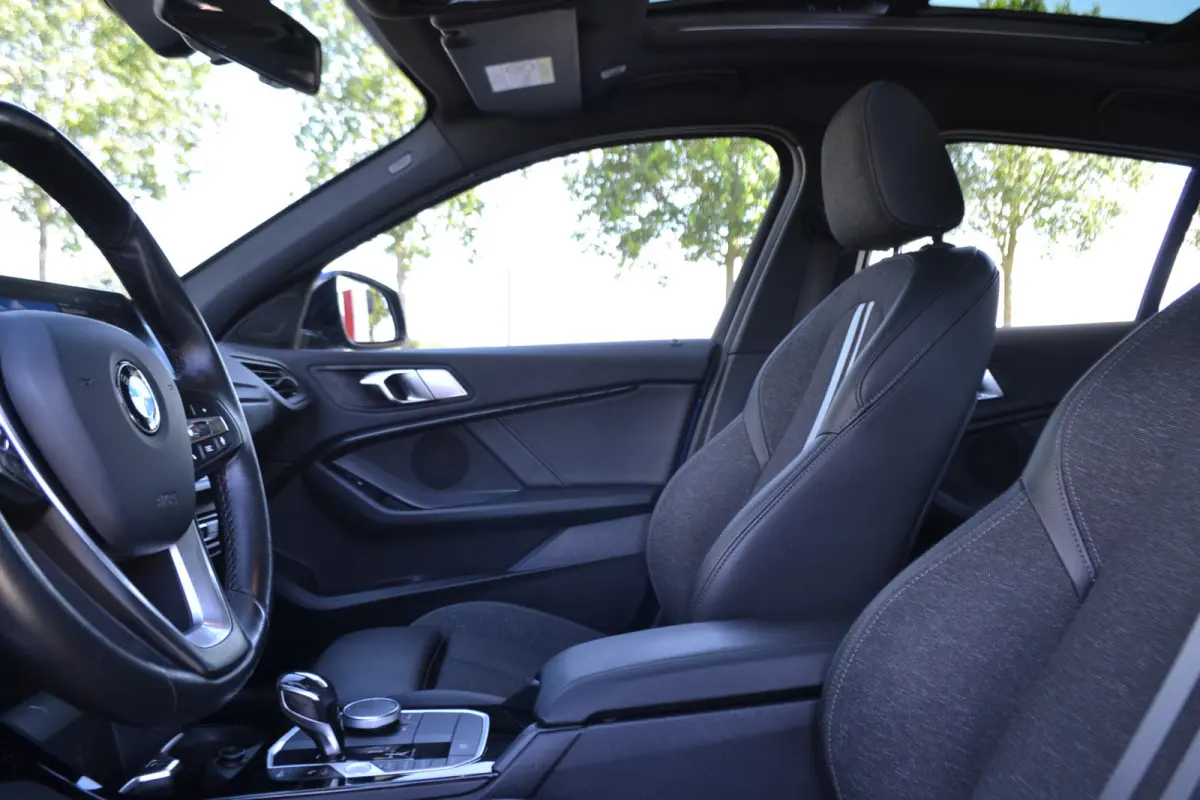 118i Automaat | Sportline Business Edition | Carplay | Panoramadak | Dealeronderhouden.