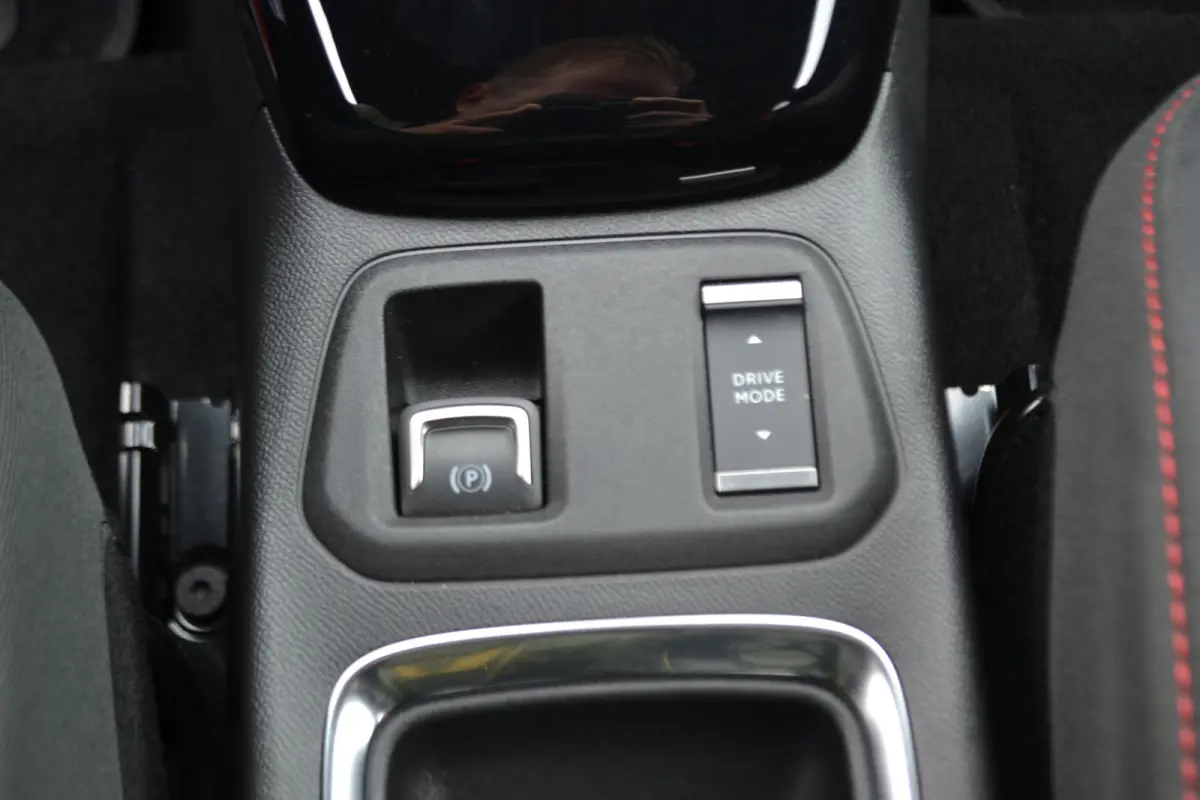Edition 50 kWh Camera | Autom. Airco | Warmtepomp | Carplay | PDC v+a |