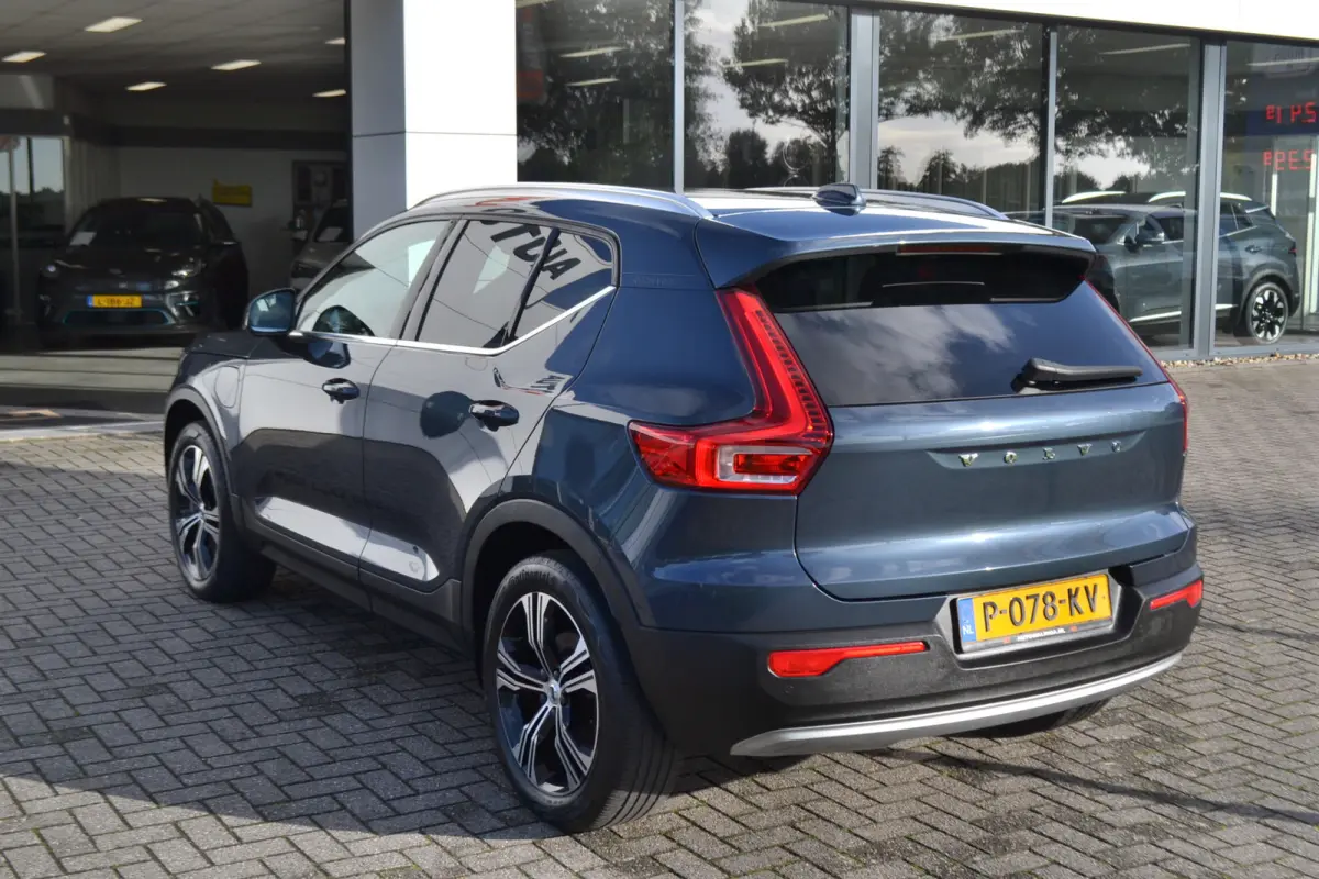 1.5 T4 Inscription | Achteruitrijcamera | Trekhaak 1800kg | Stuur en stoelverw. | Keyless |