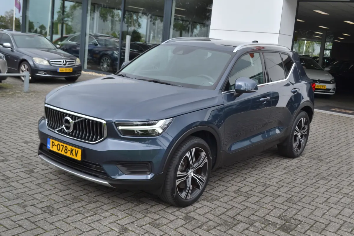 1.5 T4 Inscription | Achteruitrijcamera | Trekhaak 1800kg | Stuur en stoelverw. | Keyless |