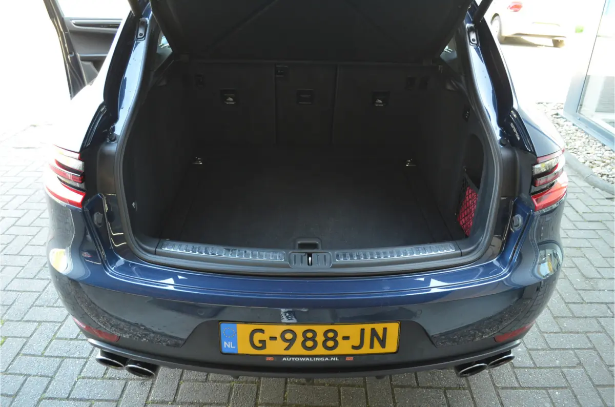 3.0 S Panoramdak | Stoelventilatie | Luchtvering | Stoelverwarm v+a | Standverwarming | 14/18-weg stoelverst Bose | Recent onderhoud Porsche gehad |