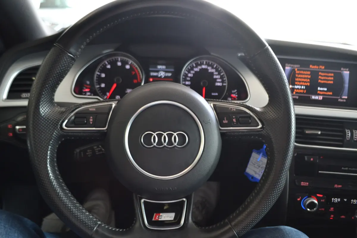 1.8 TFSI S-Line Autom. | Opendak | Sportstoelen | Leer/ Alcantara | Stoelverwarming | NL Auto!