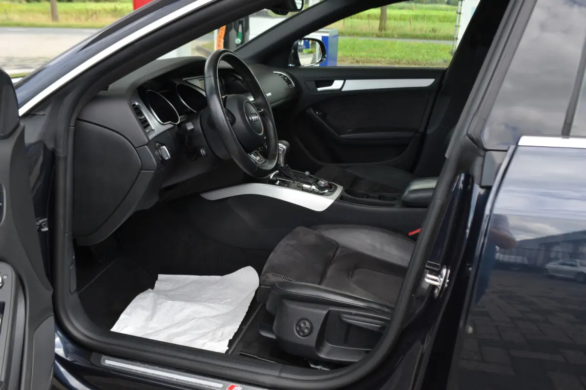 1.8 TFSI S-Line Autom. | Opendak | Sportstoelen | Leer/ Alcantara | Stoelverwarming | NL Auto!