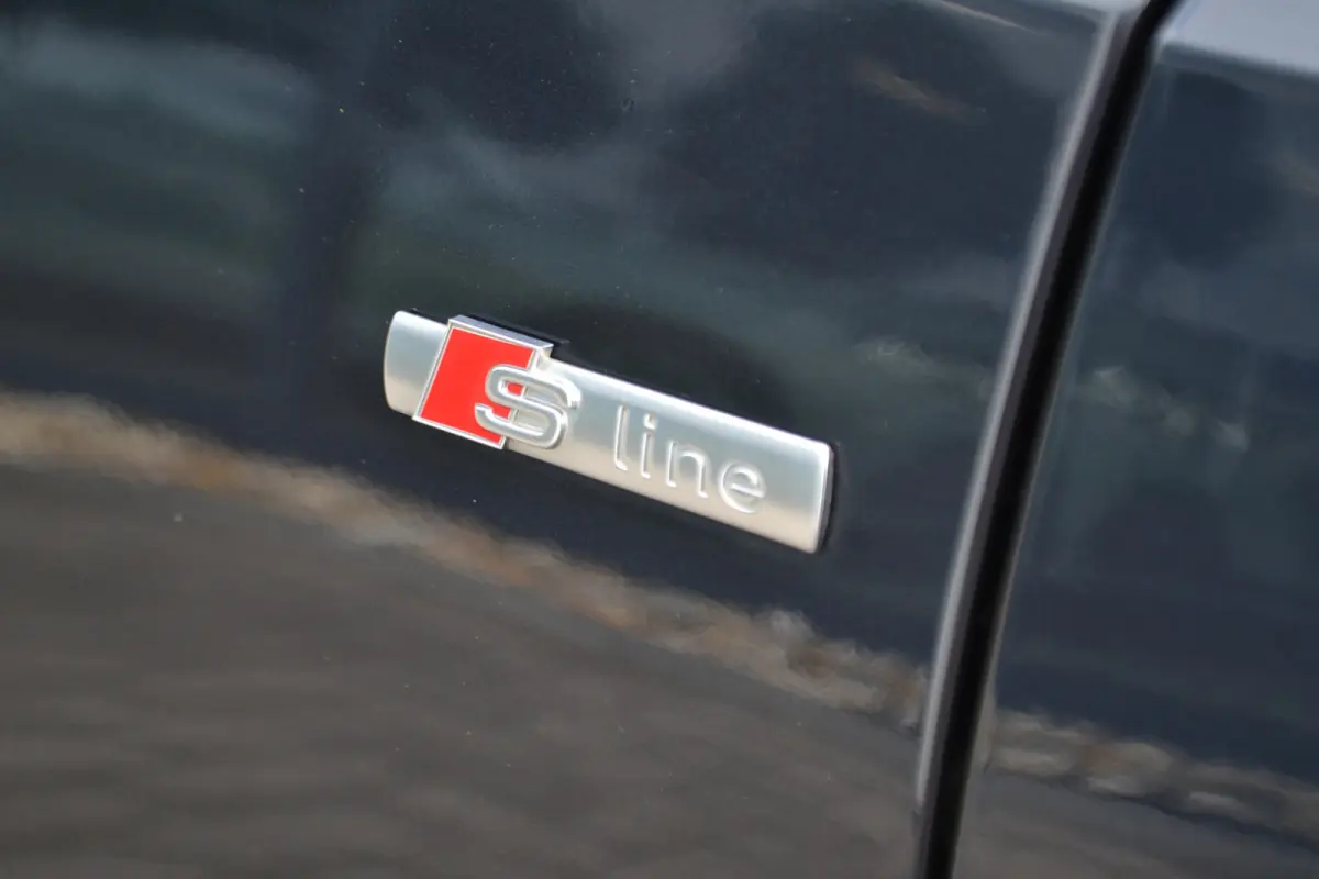 1.8 TFSI S-Line Autom. | Opendak | Sportstoelen | Leer/ Alcantara | Stoelverwarming | NL Auto!