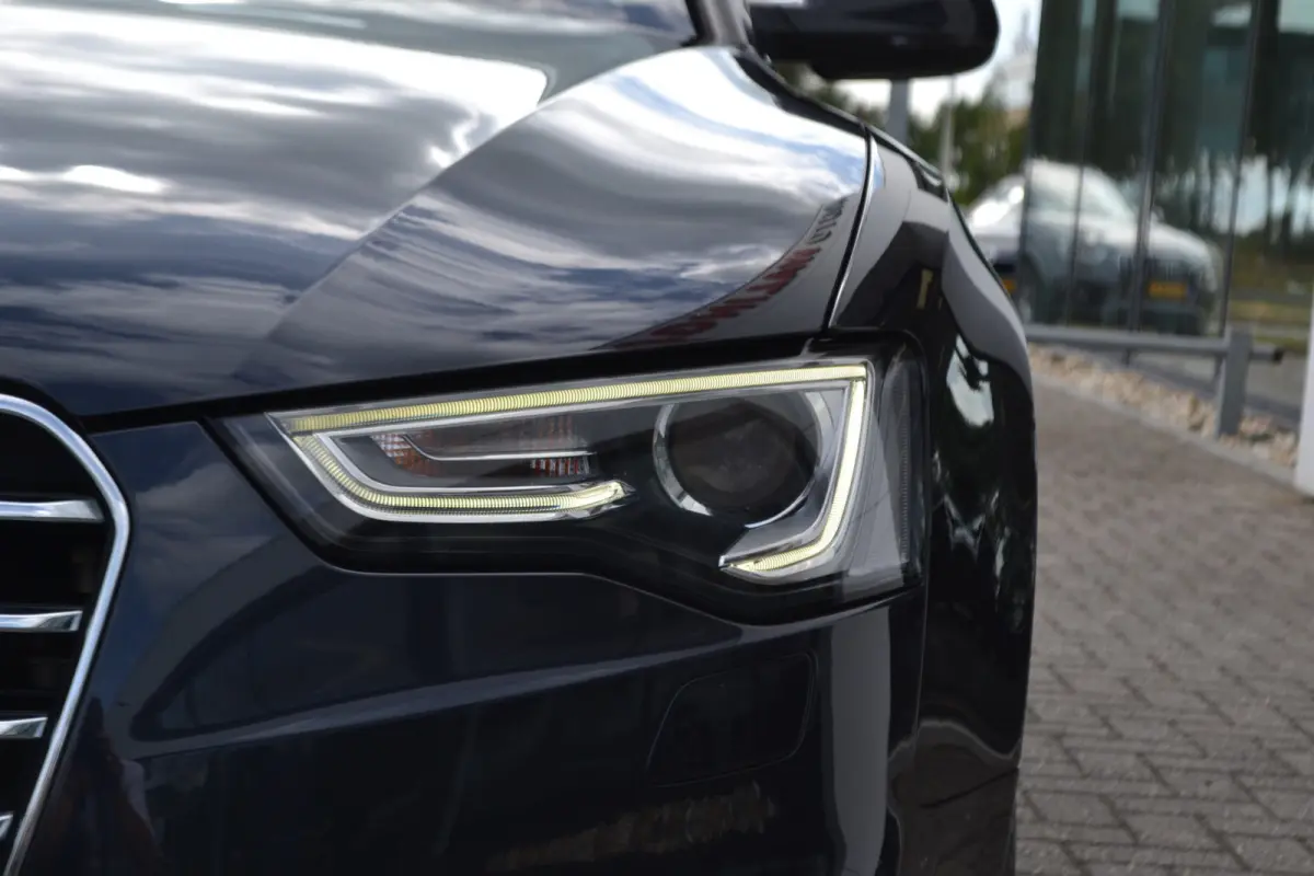 1.8 TFSI S-Line Autom. | Opendak | Sportstoelen | Leer/ Alcantara | Stoelverwarming | NL Auto!