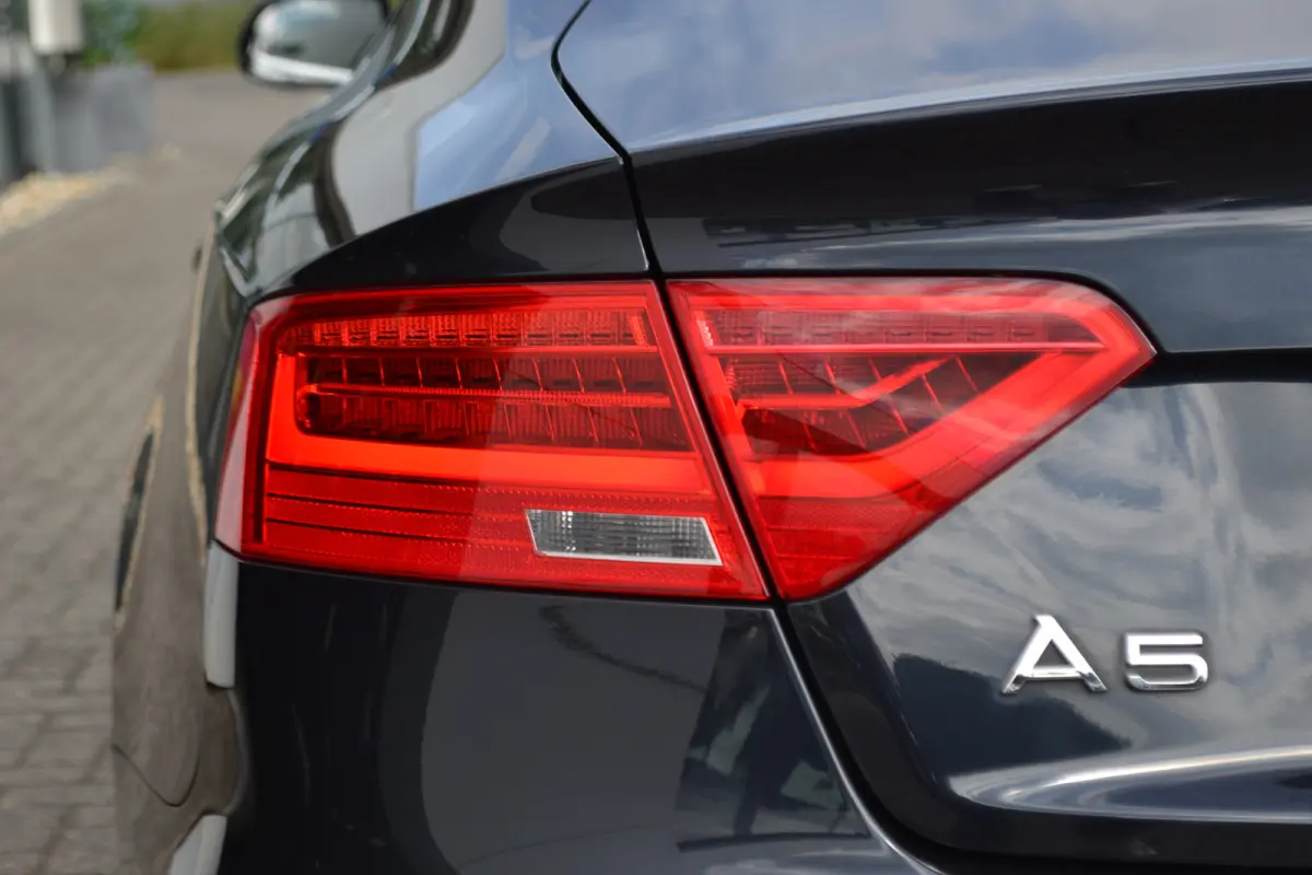 1.8 TFSI S-Line Autom. | Opendak | Sportstoelen | Leer/ Alcantara | Stoelverwarming | NL Auto!