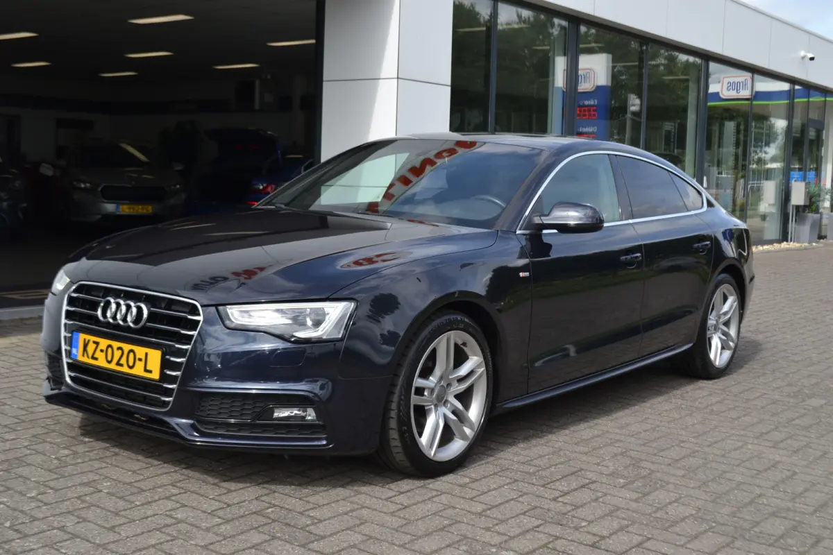 1.8 TFSI S-Line Autom. | Opendak | Sportstoelen | Leer/ Alcantara | Stoelverwarming | NL Auto!