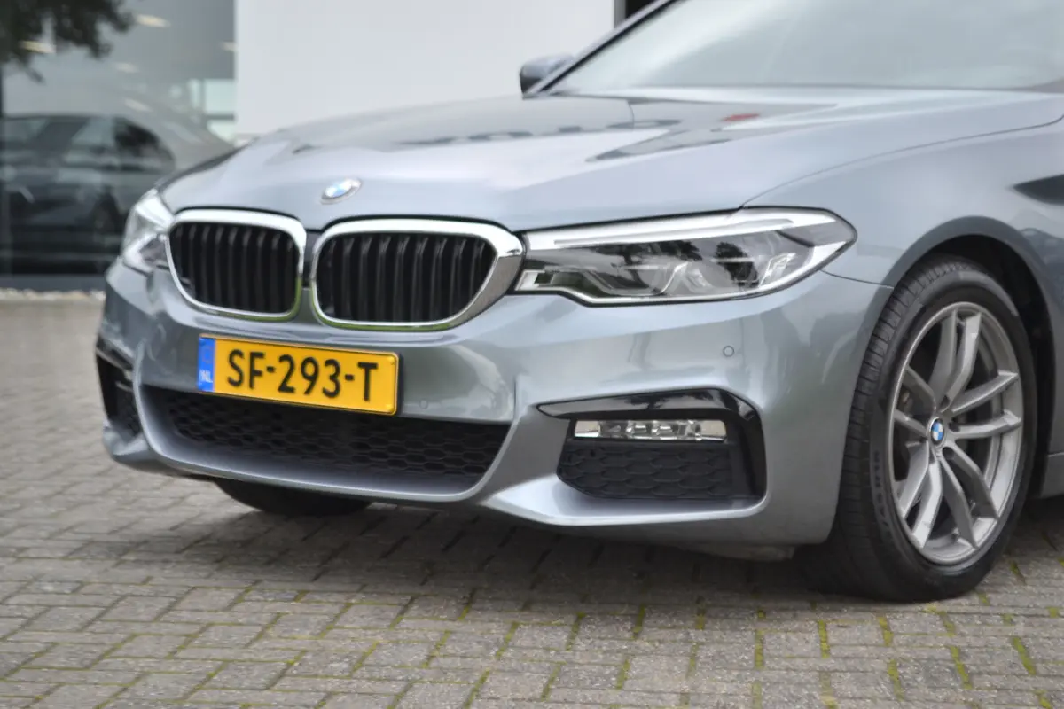 520i M Sportpakket | NL Auto | Stoelverst el geheug. | Stoelverw. | Trekhaak 2000kg |