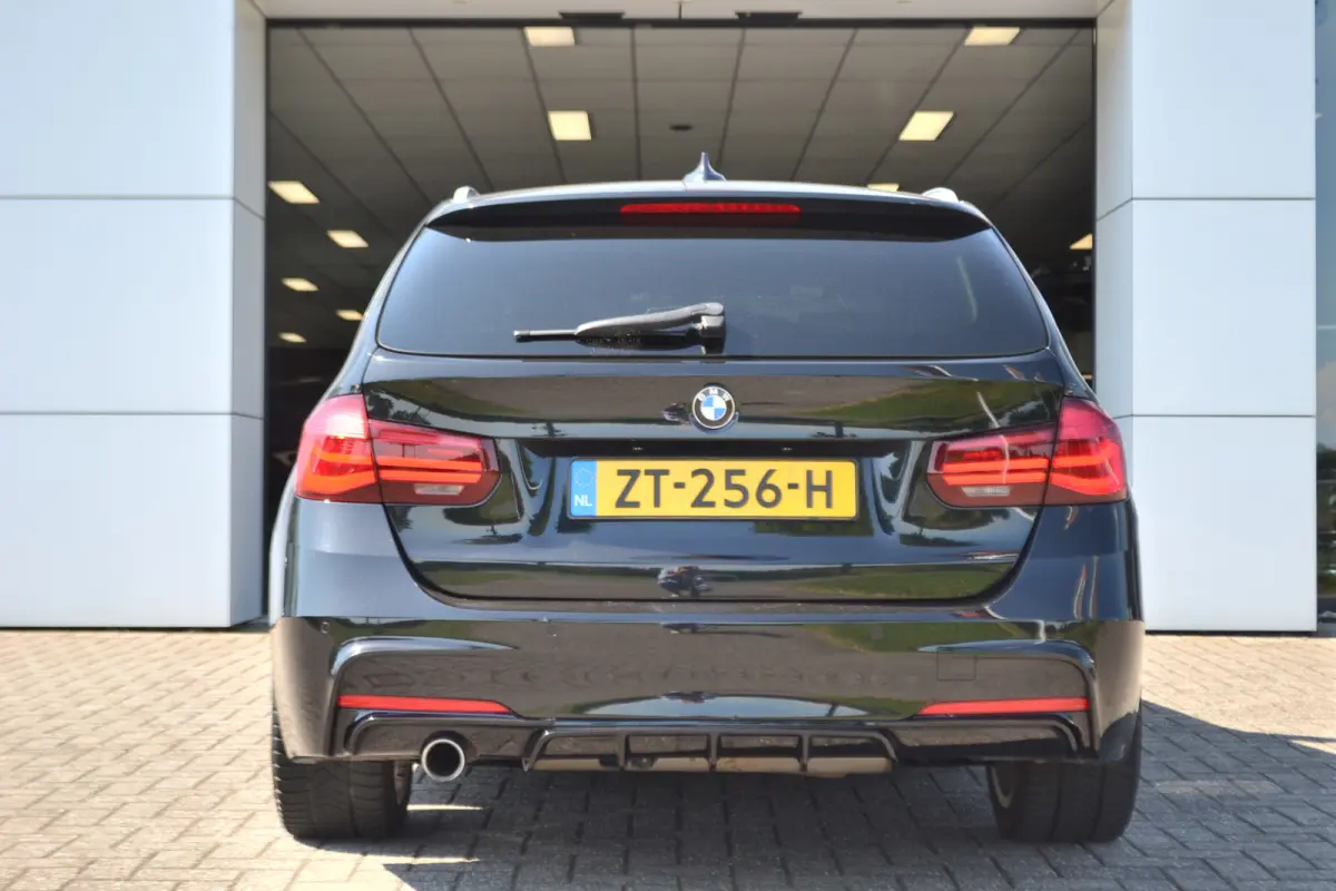 318i M Sport Leer | Navigatie | Trekhaak Afn. | onderhoud inzichtelijk.