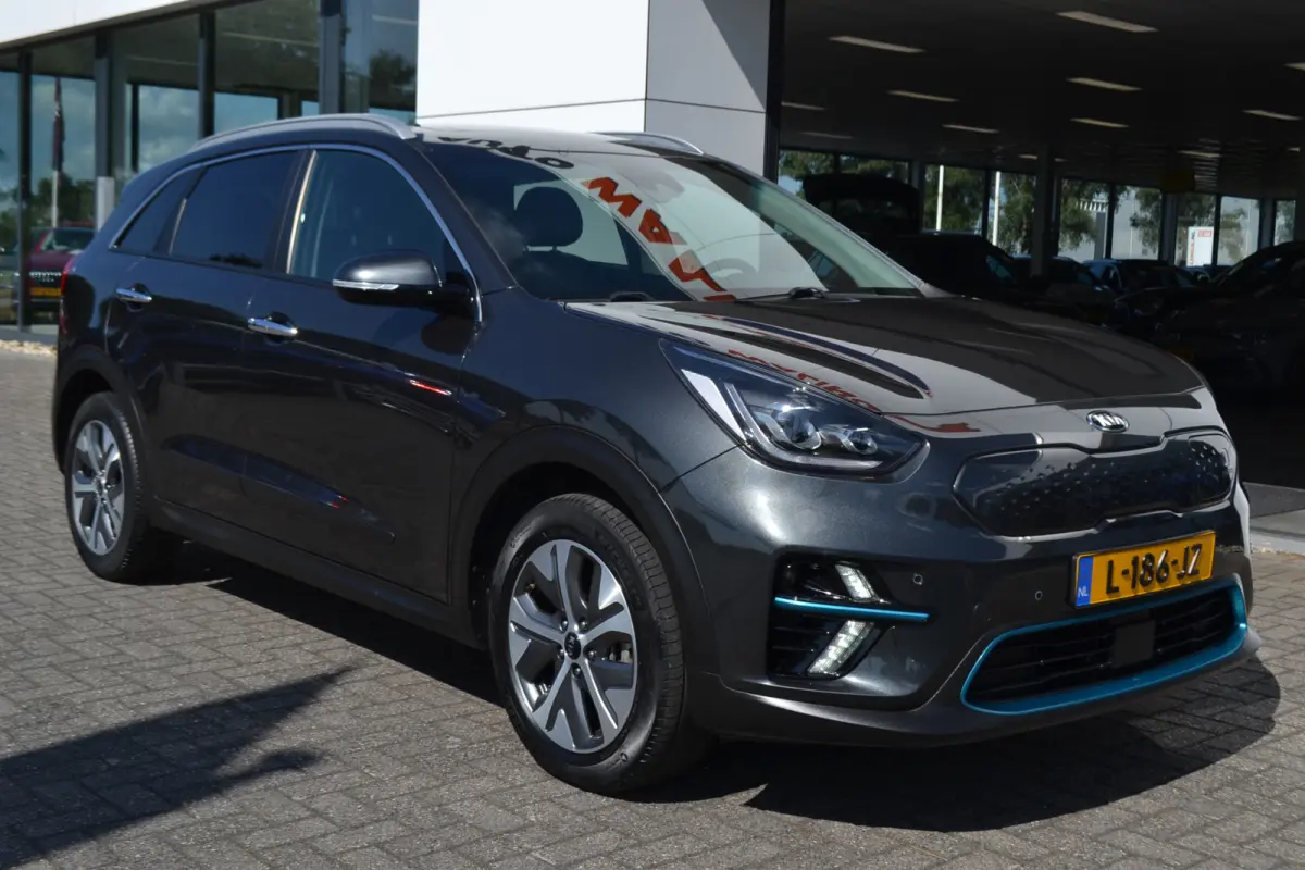 DynamicPlusLine 39 kWh Opendak | Stoel en stuurverwarming | Camera | Carplay |
