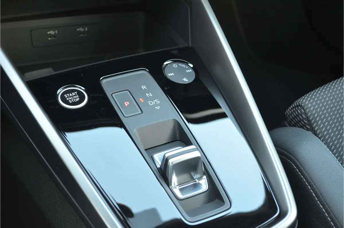35 TFSI 3x S-Line 4 Cilinder 150 PK Virtual cockpit | Carplay | a.Camera | DAB | LED koplampen
