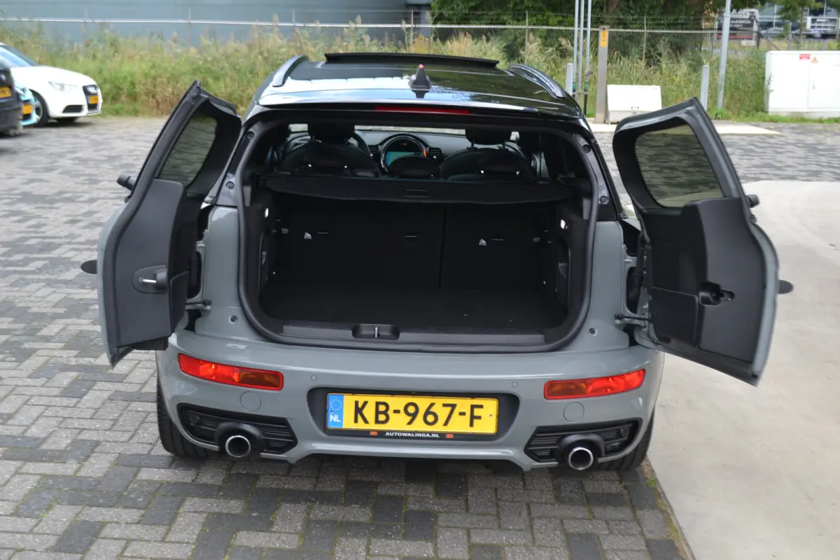 2.0 Cooper S JCW Chili | Panoramadak | Leer | Harman/Kardon | Achteruitrij camera | Head-up display | Stoelverwarming |