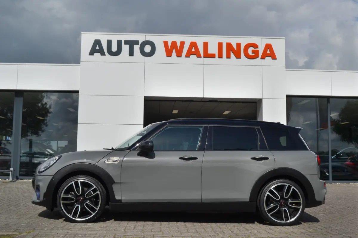 2.0 Cooper S JCW Chili | Panoramadak | Leer | Harman/Kardon | Achteruitrij camera | Head-up display | Stoelverwarming |