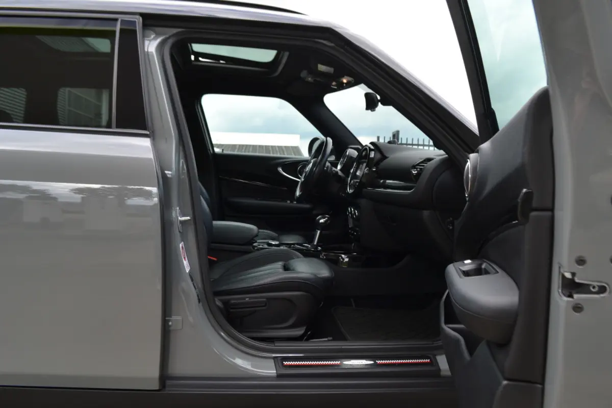 2.0 Cooper S JCW Chili | Panoramadak | Leer | Harman/Kardon | Achteruitrij camera | Head-up display | Stoelverwarming |