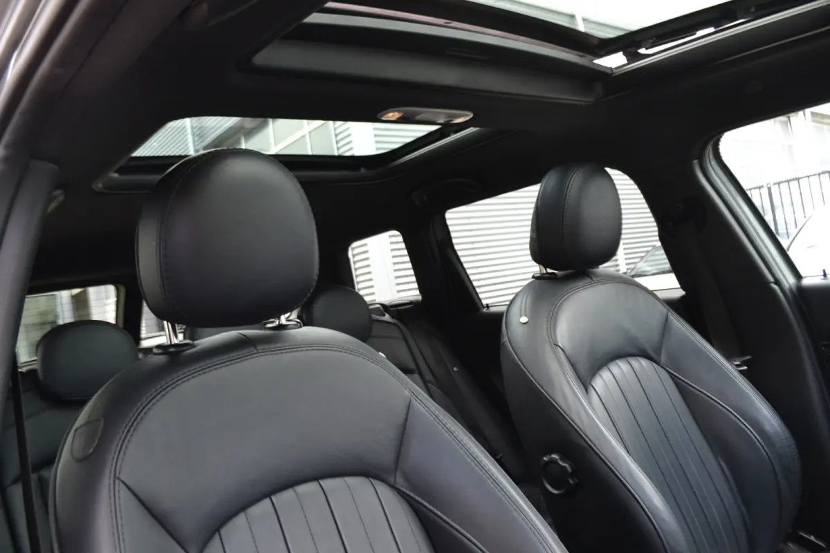 2.0 Cooper S JCW Chili | Panoramadak | Leer | Harman/Kardon | Achteruitrij camera | Head-up display | Stoelverwarming |