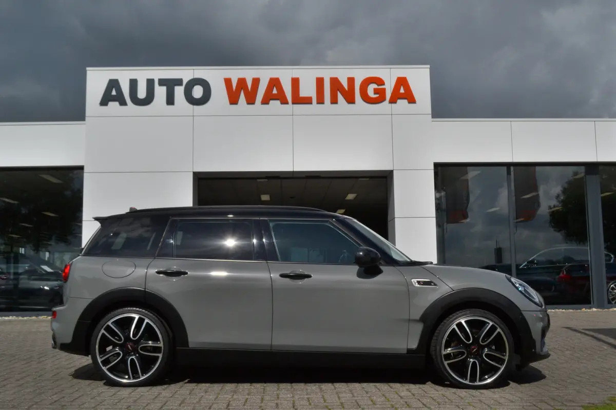 2.0 Cooper S JCW Chili | Panoramadak | Leer | Harman/Kardon | Achteruitrij camera | Head-up display | Stoelverwarming |