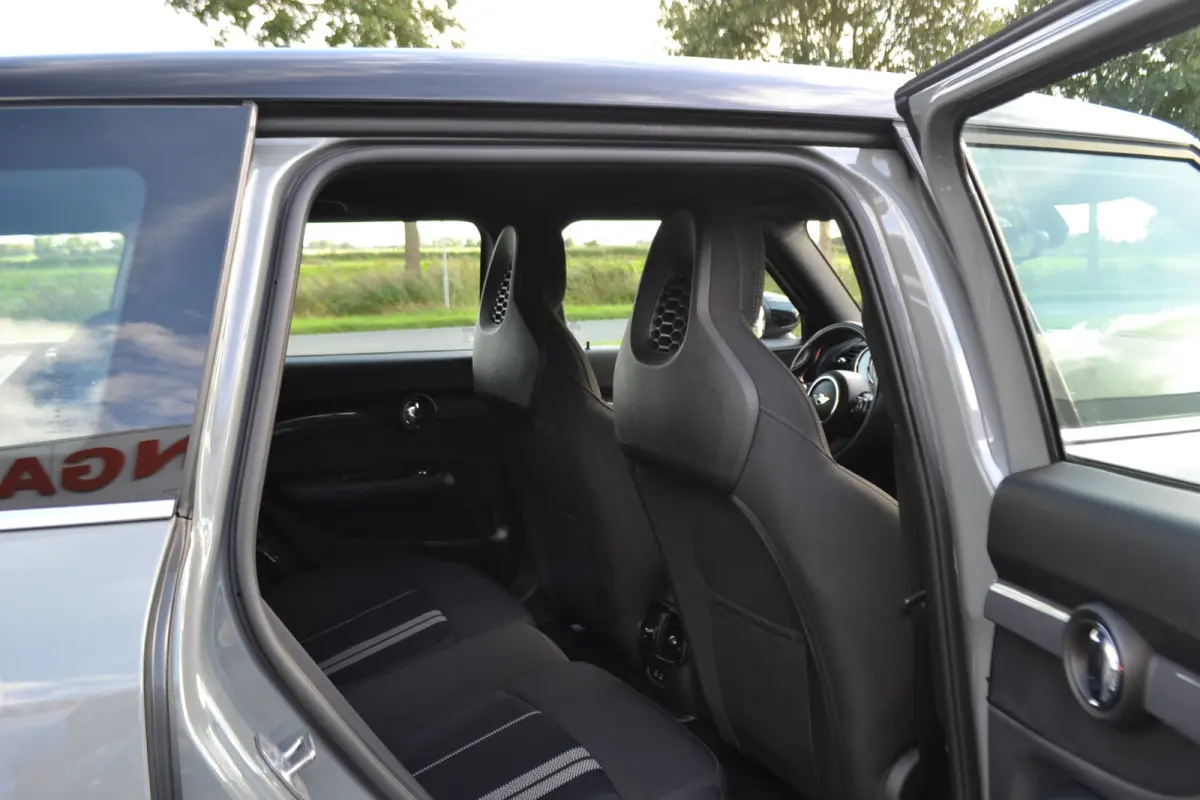 2.0 Cooper S ALL4 JOHN COOPER WORKS AUTOMAAT NL Auto! Carplay | Navigatie |
