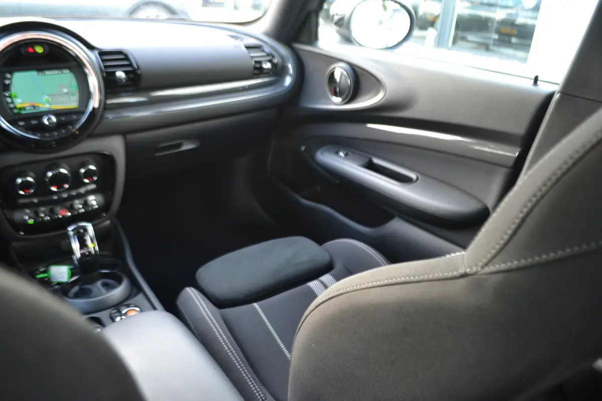 2.0 Cooper S ALL4 JOHN COOPER WORKS AUTOMAAT NL Auto! Carplay | Navigatie |