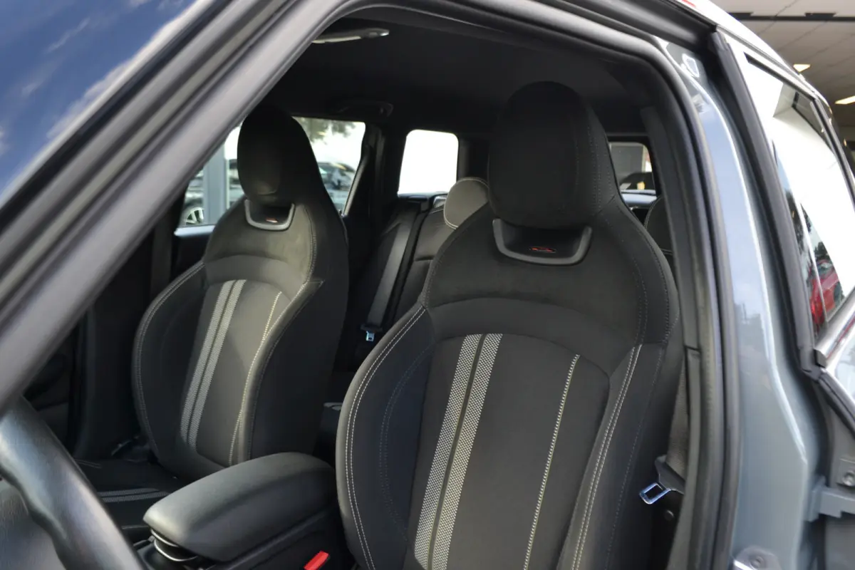 2.0 Cooper S ALL4 JOHN COOPER WORKS AUTOMAAT NL Auto! Carplay | Navigatie |