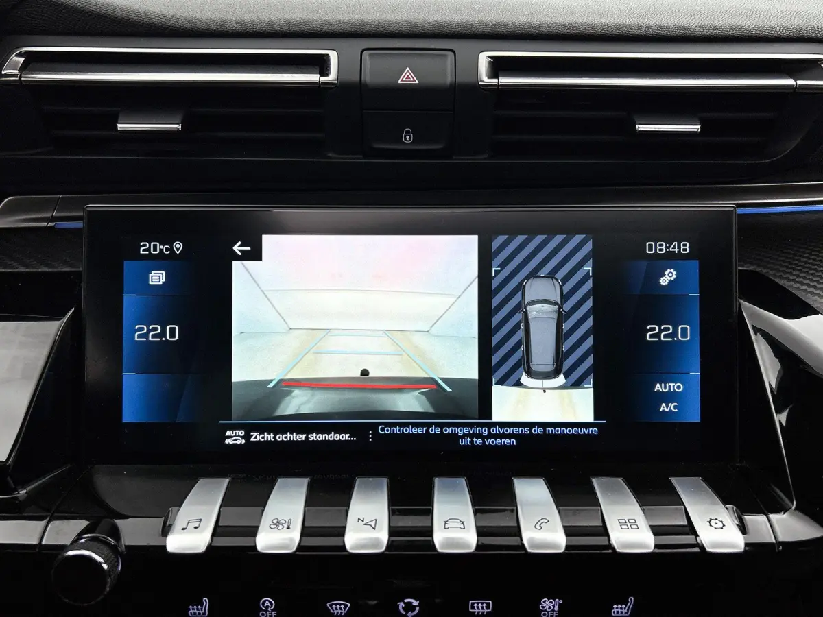 1.5 BlueHDi 130 S&S EAT8 GT | Apple Carplay / Android Auto | Achteruitrijcamera | Parkeersensoren | Panoramadak | Trekhaak |
