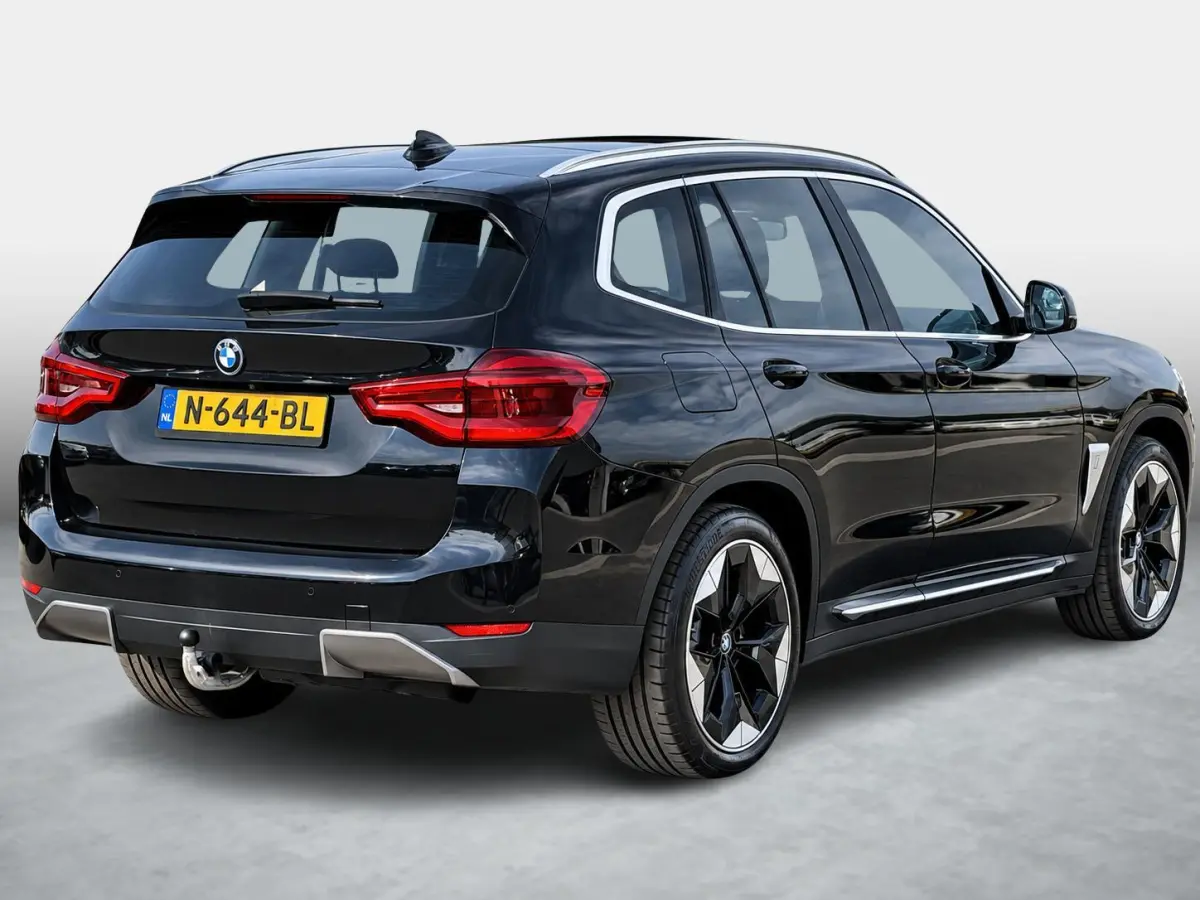 High Executive 80 kWh SoH 94,5% | Dealeronderhouden | Driving Assistant Professional | Elektr.. Trekhaak | Panorama dak | Harman Kardon | 360° Camera | Head-Up | Comfort Access | Leder | 1e