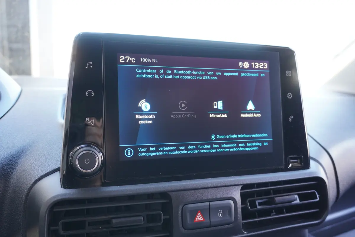 1.5 BlueHDI 130PK Automaat EURO 6 - Airco - Cruise - Carplay - €9.950,- Excl.